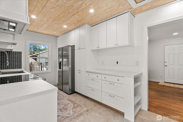 7033 S 126th Street, Seattle, WA 98178