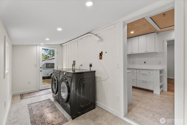 7033 S 126th Street, Seattle, WA 98178