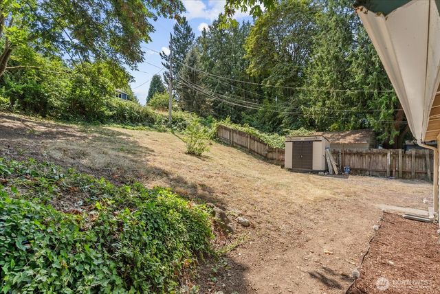 7033 S 126th Street, Seattle, WA 98178