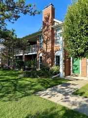 52163 Heatherstone Avenue, Macomb, MI 48042