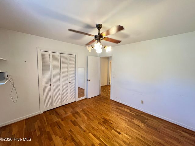 4622 Dean Drive, Wilmington, NC 28405