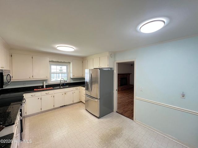 4622 Dean Drive, Wilmington, NC 28405