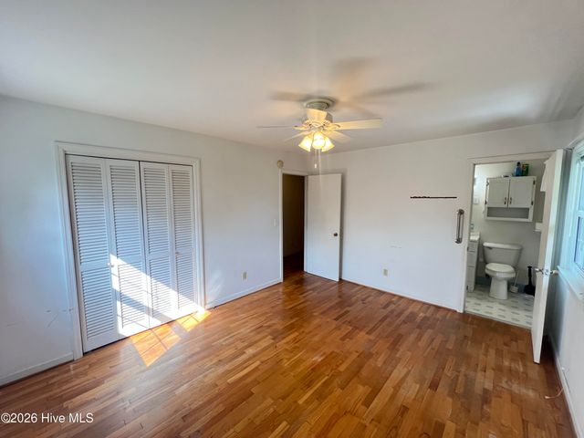 4622 Dean Drive, Wilmington, NC 28405