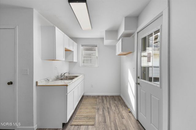 2017 Kelsey Avenue, Toledo, OH 43605