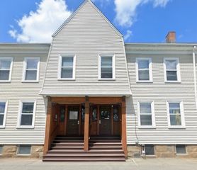 7 Moscow 2, Quincy, MA 02170