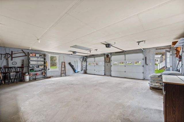 734 East Barre Street, Barre Town, VT 05641