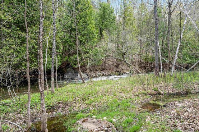 734 East Barre Street, Barre Town, VT 05641