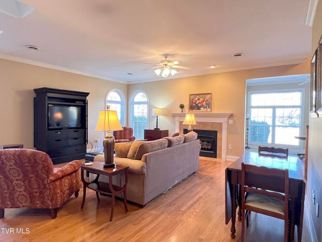 1705 Veranda Court 2-3, Greeneville, TN 37745