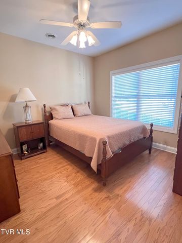 1705 Veranda Court 2-3, Greeneville, TN 37745