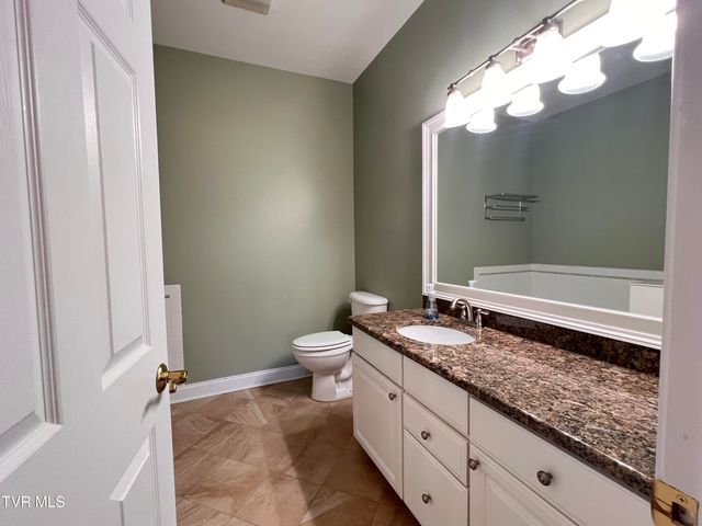 1705 Veranda Court 2-3, Greeneville, TN 37745