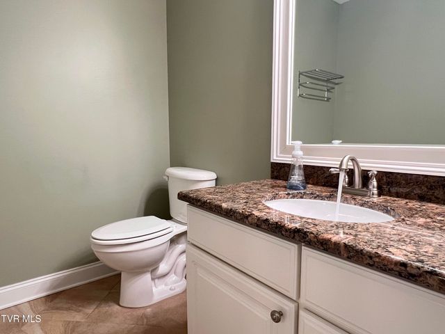 1705 Veranda Court 2-3, Greeneville, TN 37745