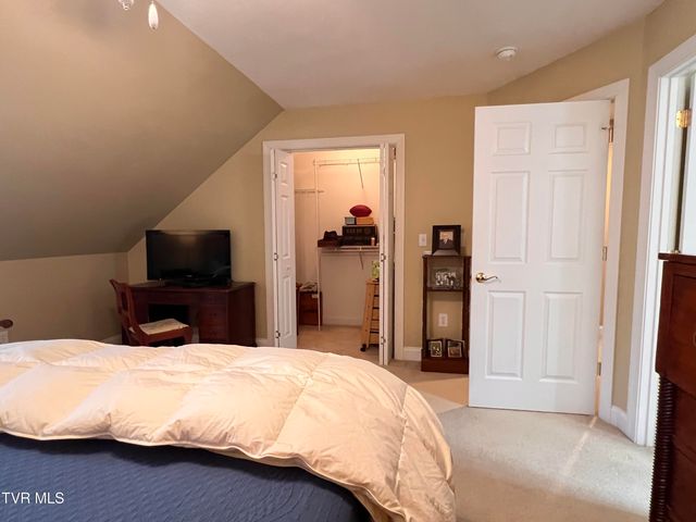 1705 Veranda Court 2-3, Greeneville, TN 37745