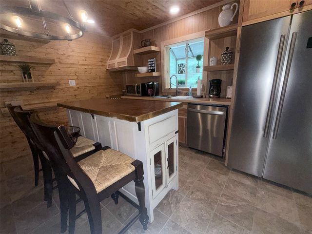 92 Lake Frankston, Frankston, TX 75763