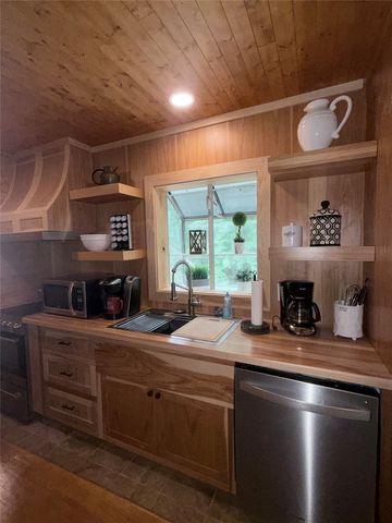 92 Lake Frankston, Frankston, TX 75763
