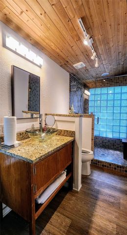 92 Lake Frankston, Frankston, TX 75763