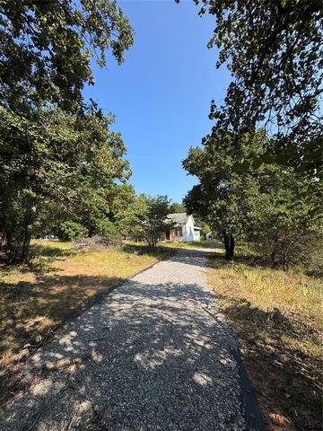 16110 E Tecumseh Road, Norman, OK 73026