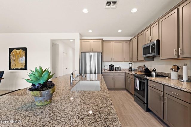 4463 COPPER MINE Court, Wickenburg, AZ 85390
