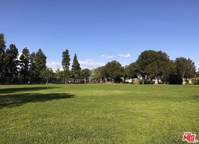 6050 Canterbury Drive F108, Culver City, CA 90230
