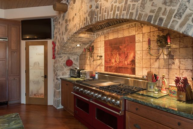 60 Crimson Vista Lane, Sedona, AZ 86351