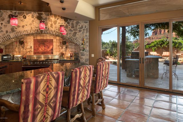 60 Crimson Vista Lane, Sedona, AZ 86351