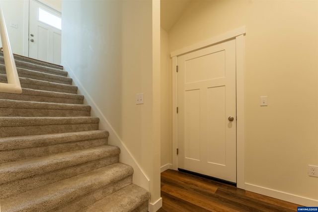 791 Quail Glenn Dr, Philomath, OR 97370