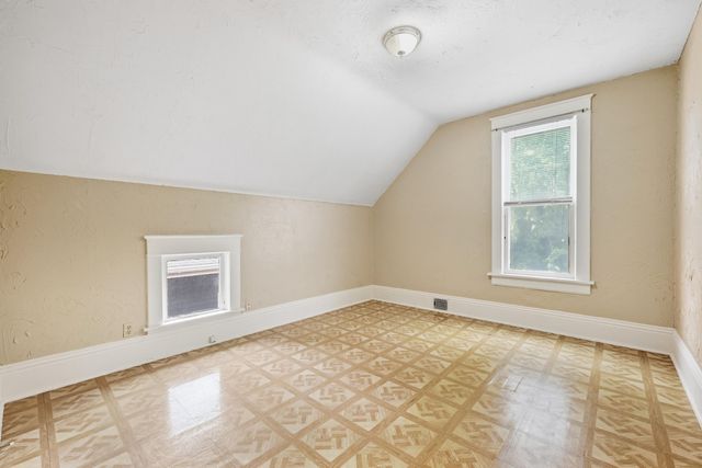 747 MADISON Avenue, Council Bluffs, IA 51503