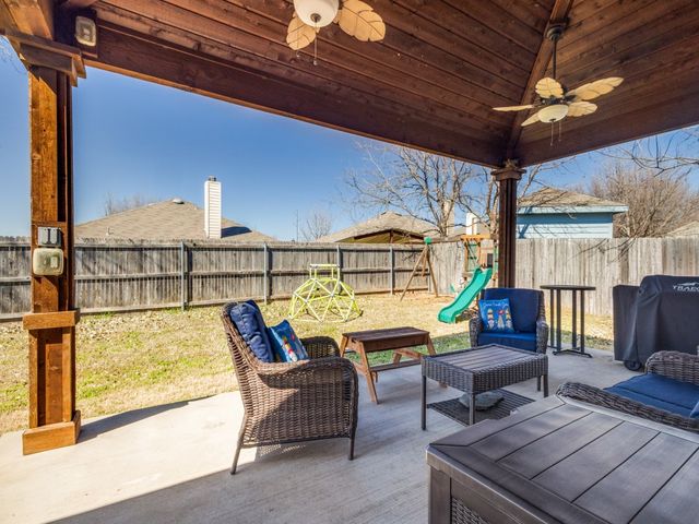 3705 Northpointe Drive, Denton, TX 76207