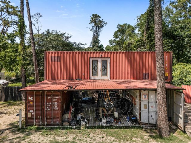 1302 Cherry Ln, Crosby, TX 77532