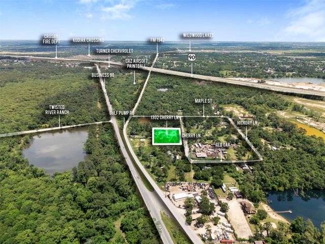 1302 Cherry Ln, Crosby, TX 77532