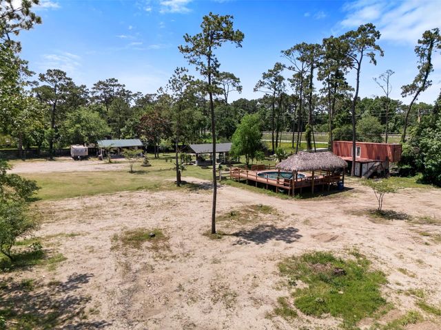 1302 Cherry Ln, Crosby, TX 77532