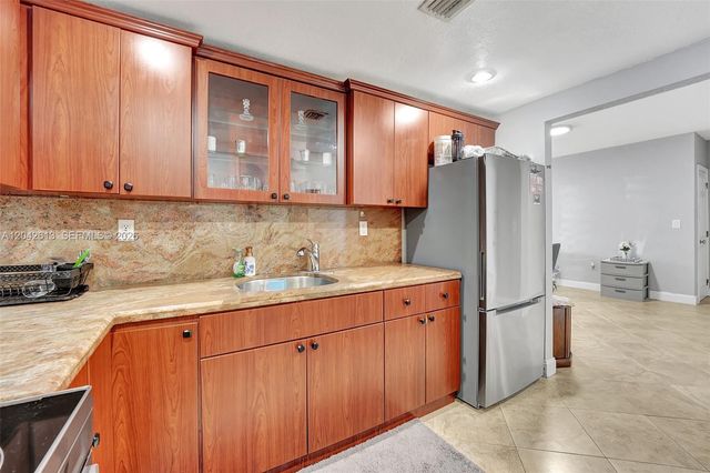 1950 S Ocean DR. 6B, Hallandale Beach, FL 33009