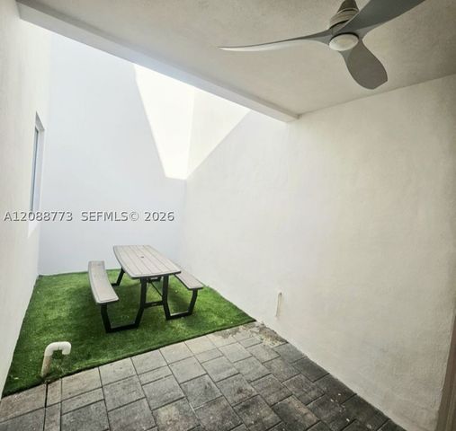 10440 NW 67th St 10440, Doral, FL 33178