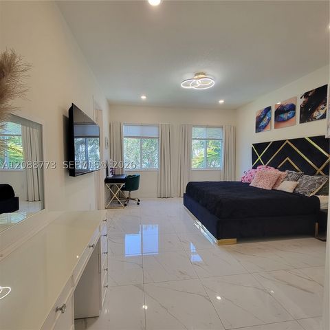 10440 NW 67th St 10440, Doral, FL 33178