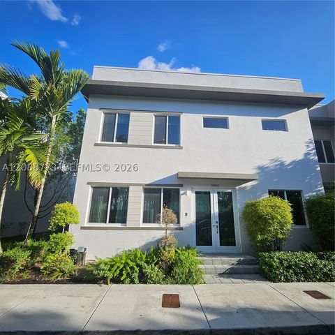 10440 NW 67th St 10440, Doral, FL 33178