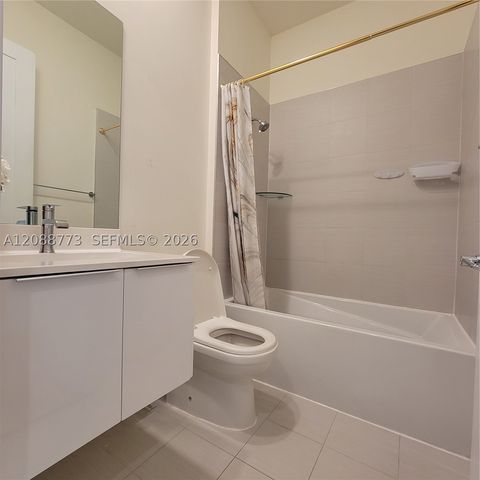 10440 NW 67th St 10440, Doral, FL 33178