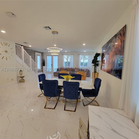 10440 NW 67th St 10440, Doral, FL 33178