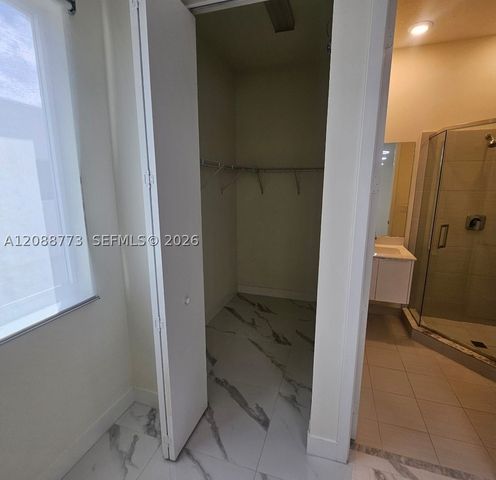 10440 NW 67th St 10440, Doral, FL 33178