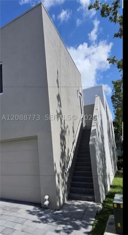 10440 NW 67th St 10440, Doral, FL 33178