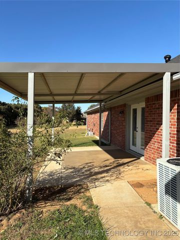 273 Ridgecrest Road, Colbert, OK 74733