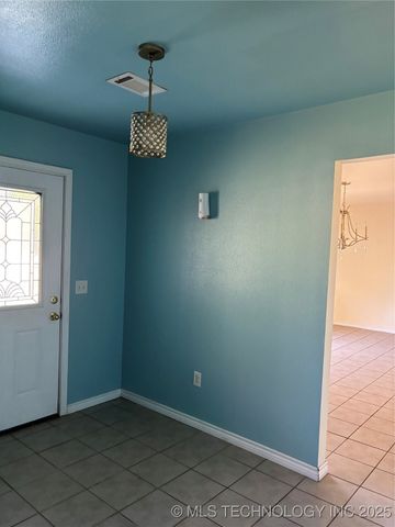 273 Ridgecrest Road, Colbert, OK 74733