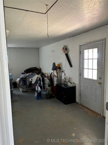 273 Ridgecrest Road, Colbert, OK 74733