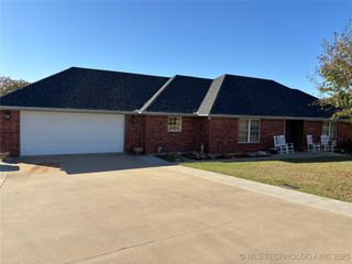 273 Ridgecrest Road, Colbert, OK 74733