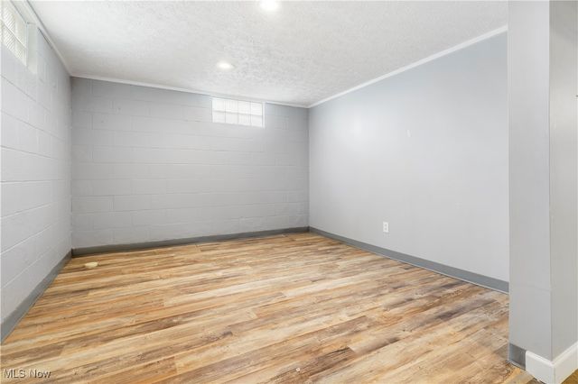 2405 Briner Avenue, Akron, OH 44305