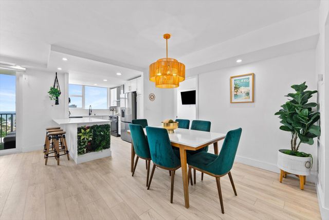 1237 HILLSBORO MILE 604, Hillsboro Beach, FL 33062