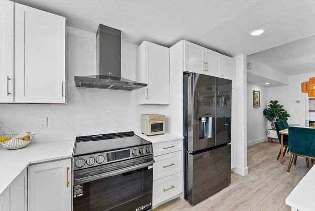 1237 HILLSBORO MILE 604, Hillsboro Beach, FL 33062