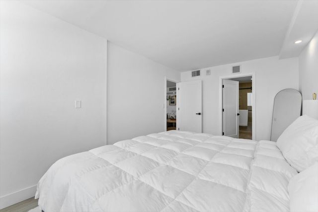 1237 HILLSBORO MILE 604, Hillsboro Beach, FL 33062