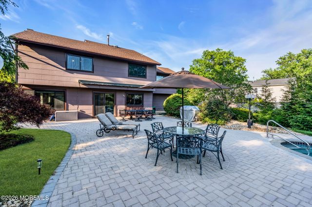 12 Ethan Allen Road, Freehold, NJ 07728