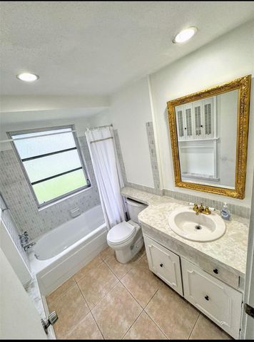 448 BLOSSOM AVENUE NW, Port Charlotte, FL 33952