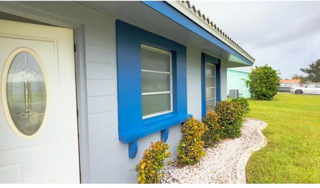 448 BLOSSOM AVENUE NW, Port Charlotte, FL 33952