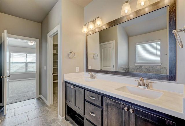 1120 Garrett Farm Road, Newcastle, OK 73065